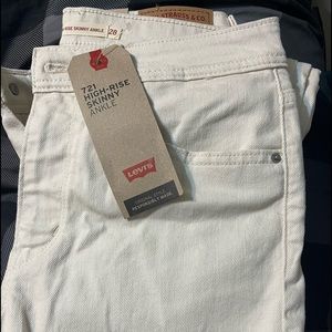 High rise skinny Levi’s 721